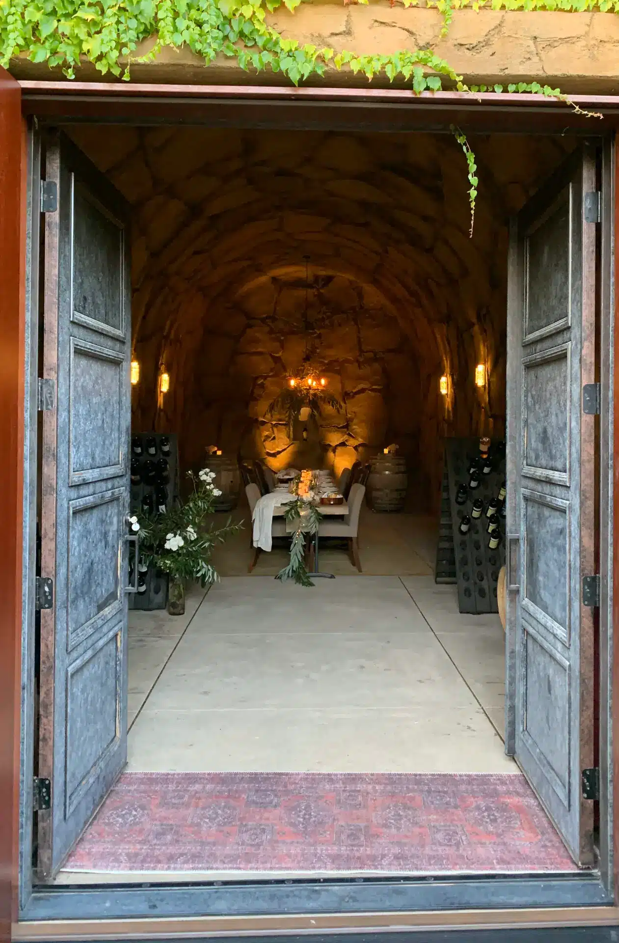 CaveFlowDoor